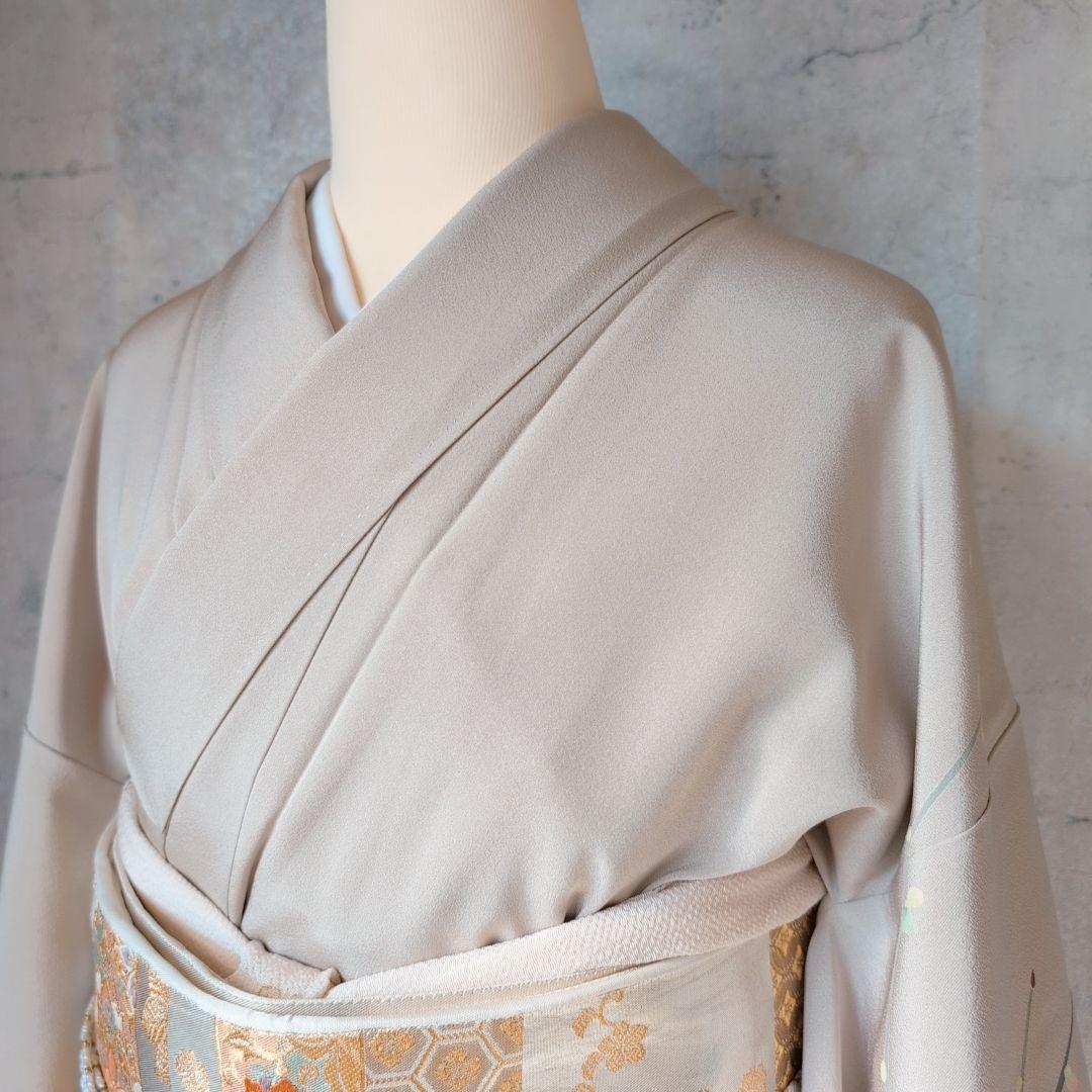 訪問着　フルセット　着物　正絹　加賀友禅　虫食い　淡いベージュ　枝葉　落款O2