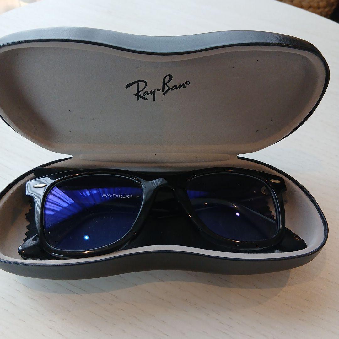 Ray-Ban WAYFARER ブラックサングラス