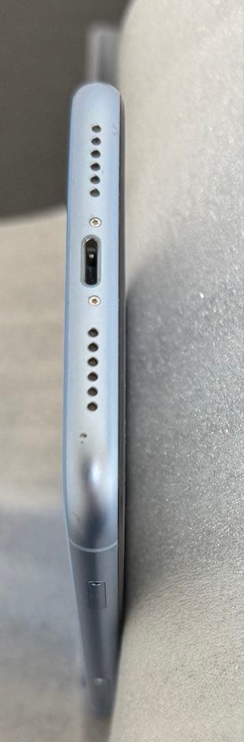 iPhoneXR 128GB SIMフリー Blue バッテリ81%