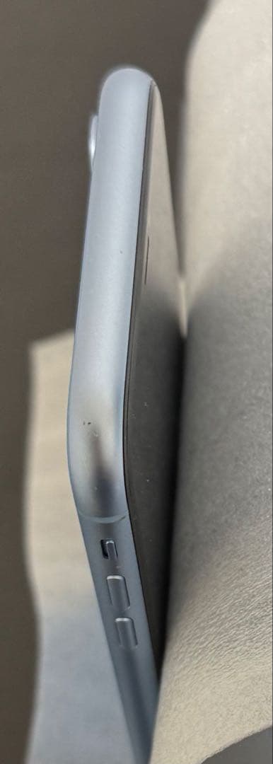 iPhoneXR 128GB SIMフリー Blue バッテリ81%