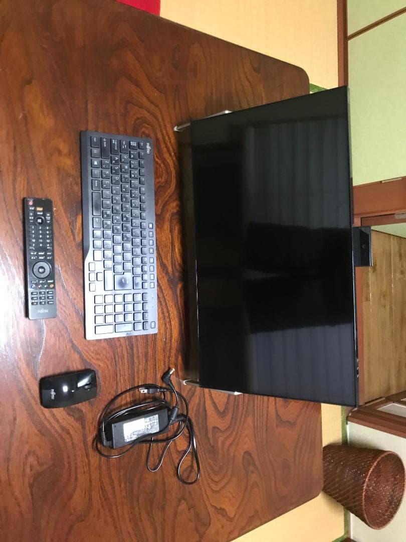 ESPRIMO FH77/B3　FMVF77B3B