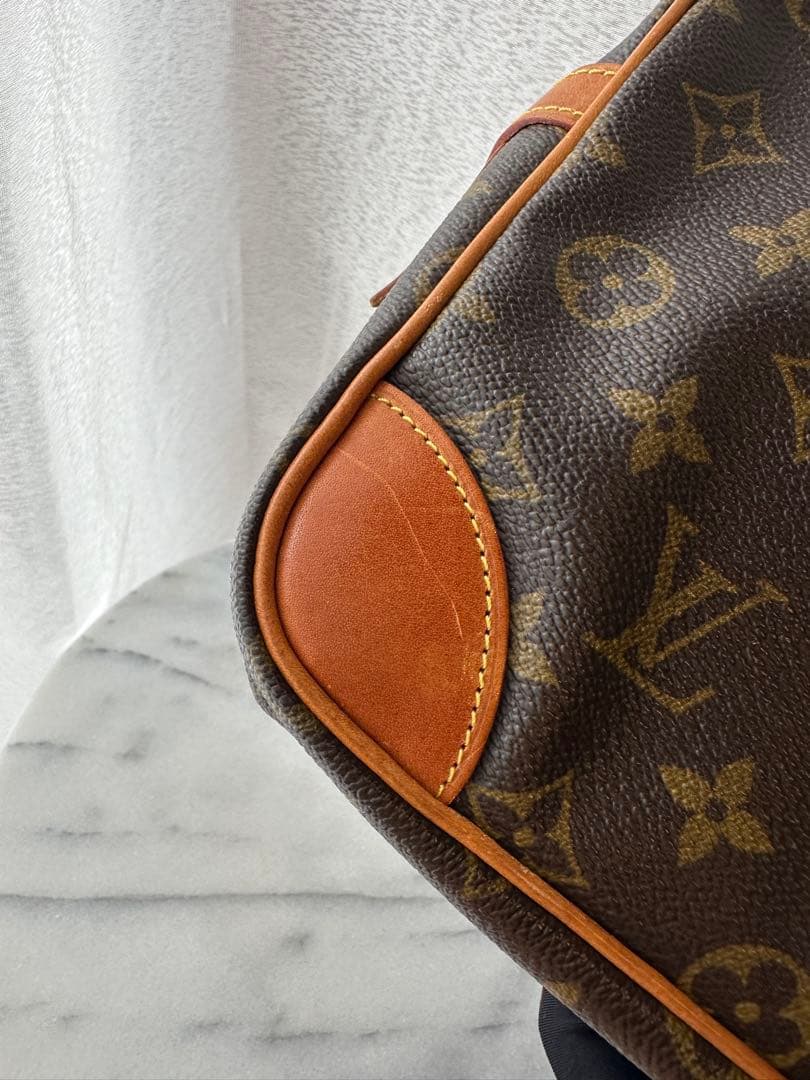 ルイヴィトン　コンピエーニュ28　セカンドバッグ　クラッチバッグ　モノグラム