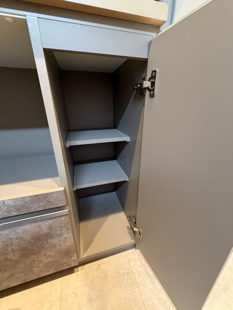 【最終値引き】グレー キッチン収納 食器棚