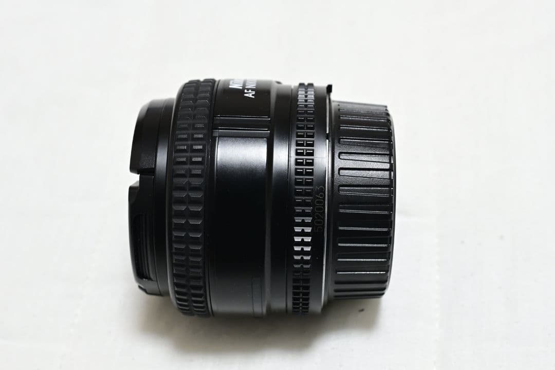 Nikon AF Nikkor 50mm f/1.4D レンズ