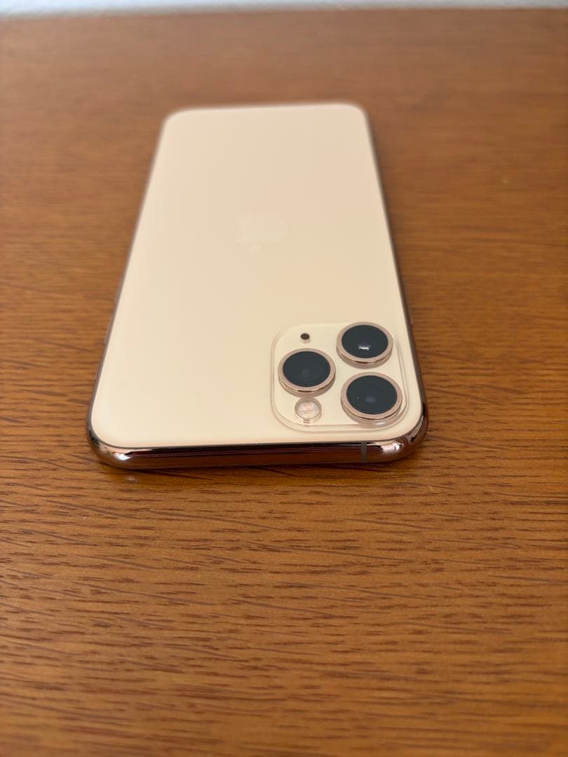 iPhone11pro 256GB ゴールド　バッテリー残量99%