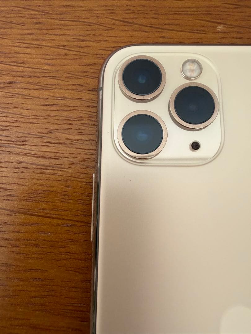 iPhone11pro 256GB ゴールド　バッテリー残量99%