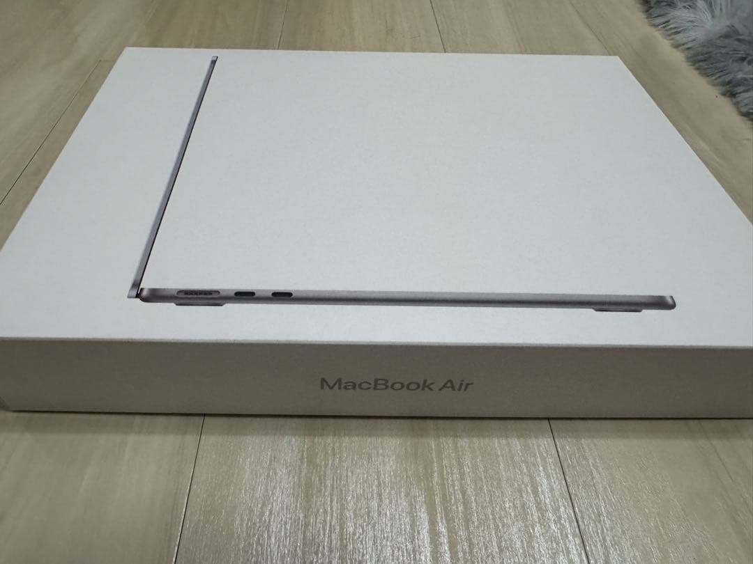 MacBook本体 Apple MacBook Air M2 256GB
