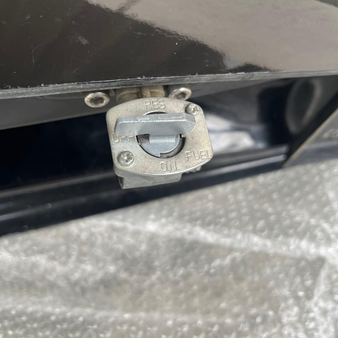 SR400FRPバイク用タンク ブラック