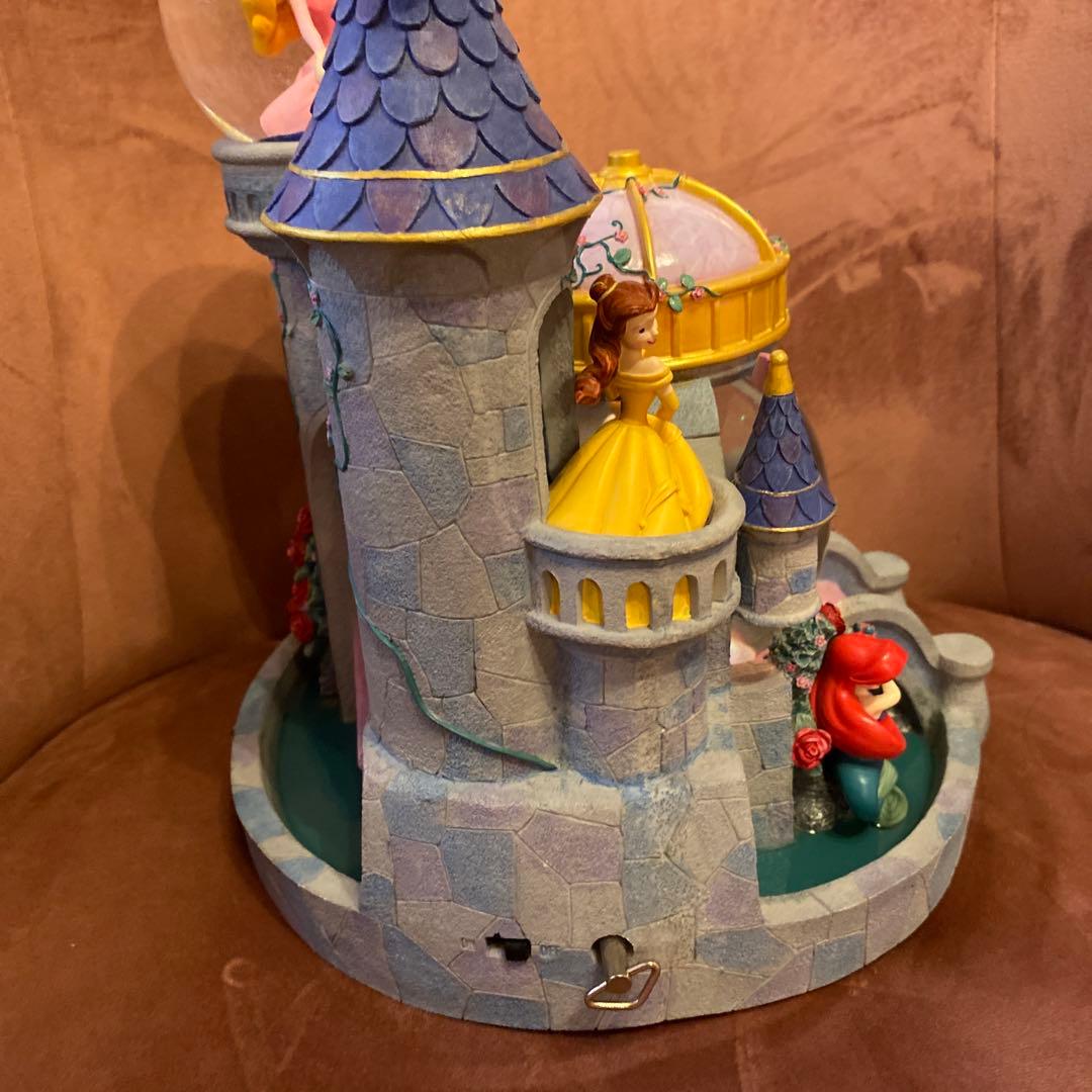 ディズニープリンセス　スノードーム　ビックサイズ　31センチ