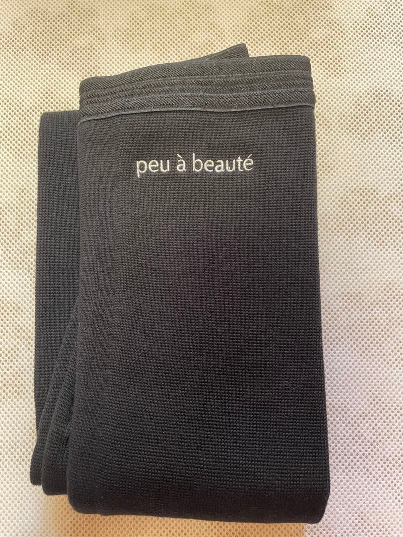 新品未使用 peu a beauteプウアボーテ スパッツサポーター L箱なし