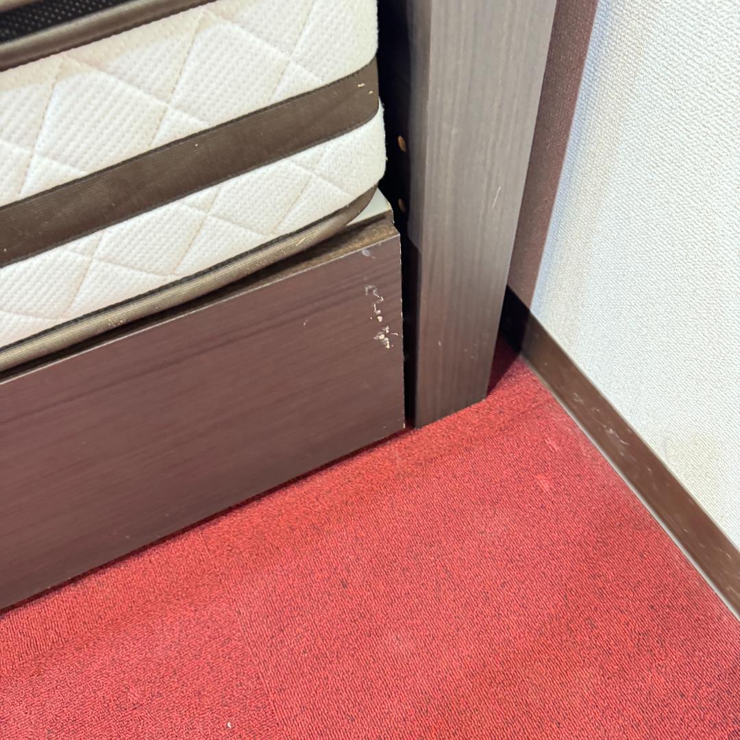 地域限定送料無料　『美品』シングルサイズベッド/マットレス　引き出し/電源有り