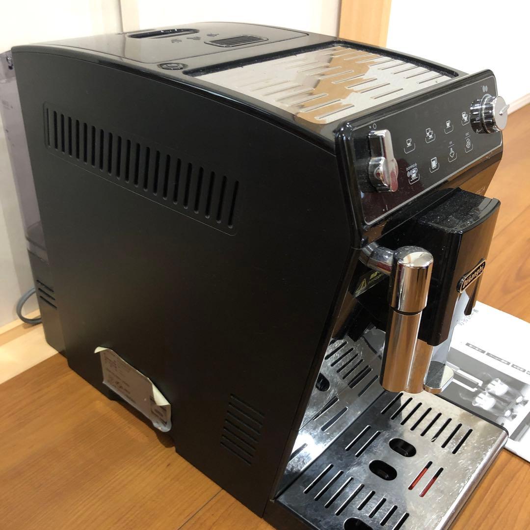 デロンギエスプレッソマシン　イタリア製 デロンギ ETAM29510B