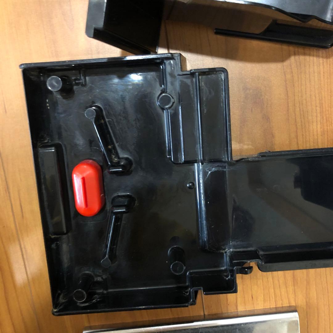 デロンギエスプレッソマシン　イタリア製 デロンギ ETAM29510B