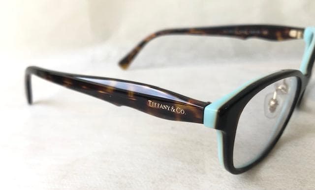 新品ティファニー調光サングラス眼鏡メガネめがね国内正規品