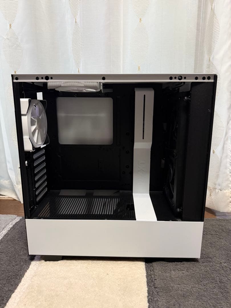 【美品・24時間以内発送】NZXTH 510 Elite White