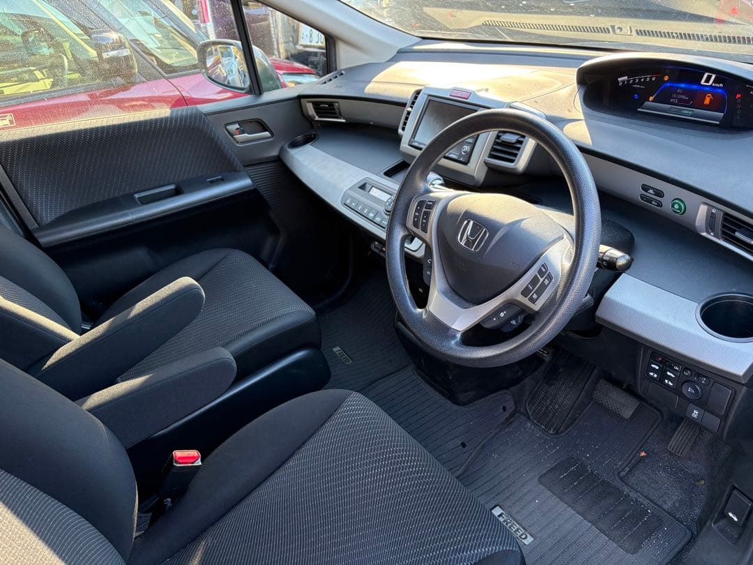 ⭐︎車検可・美車大特価⭐︎ ホンダ　フリードハイブリッド　ジャストセレクション