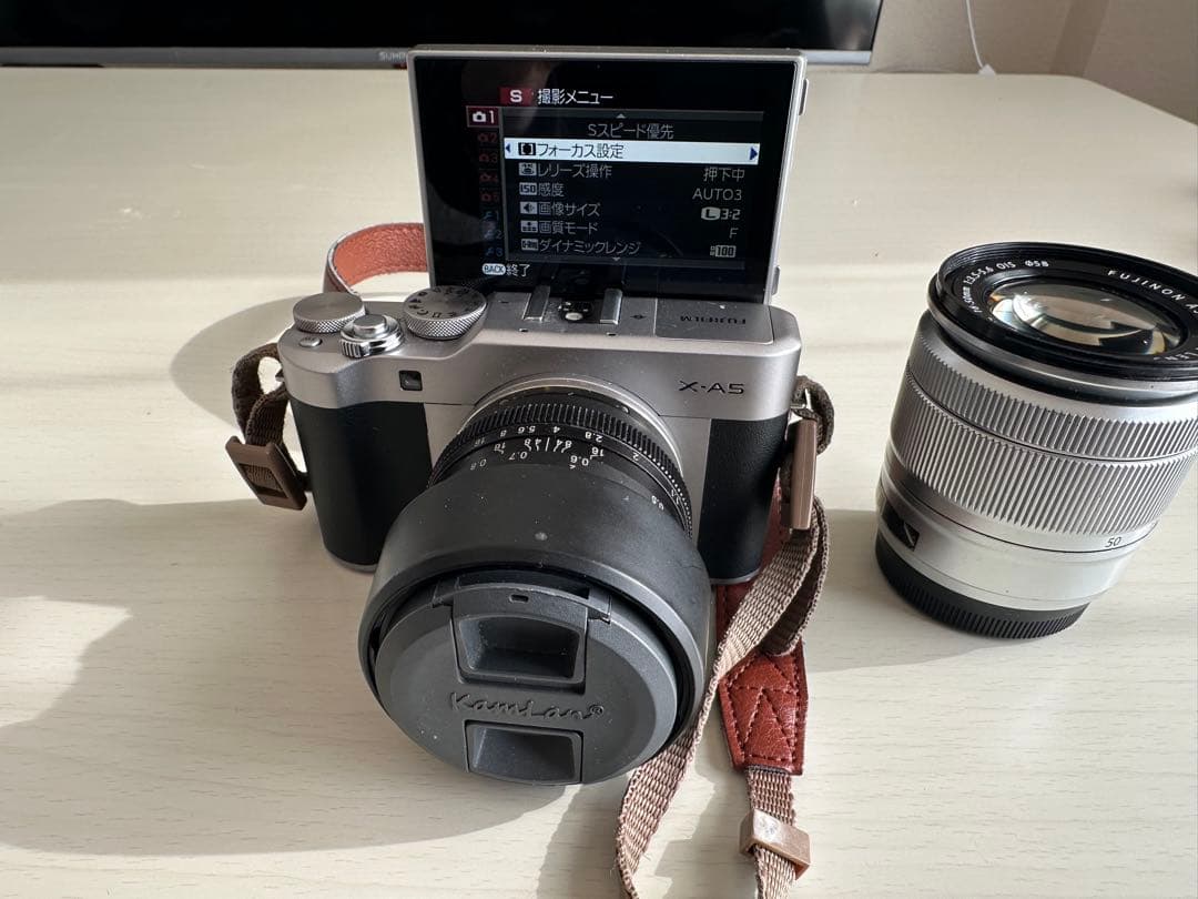 Fujifilm X-A5 ミラーレス一眼 + レンズ2本セット