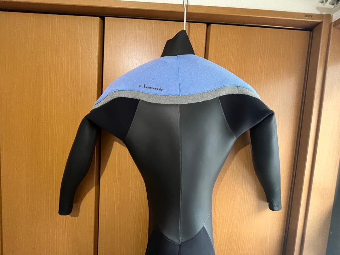 Kingo Von Mingo フロントジップ　フルスーツ セミドライ4/3mm