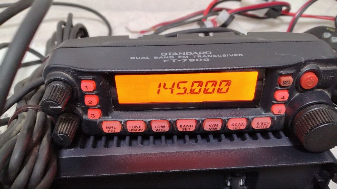 八重洲無線　FT-7900 145/430Mhz・20w ディユアルバンド機