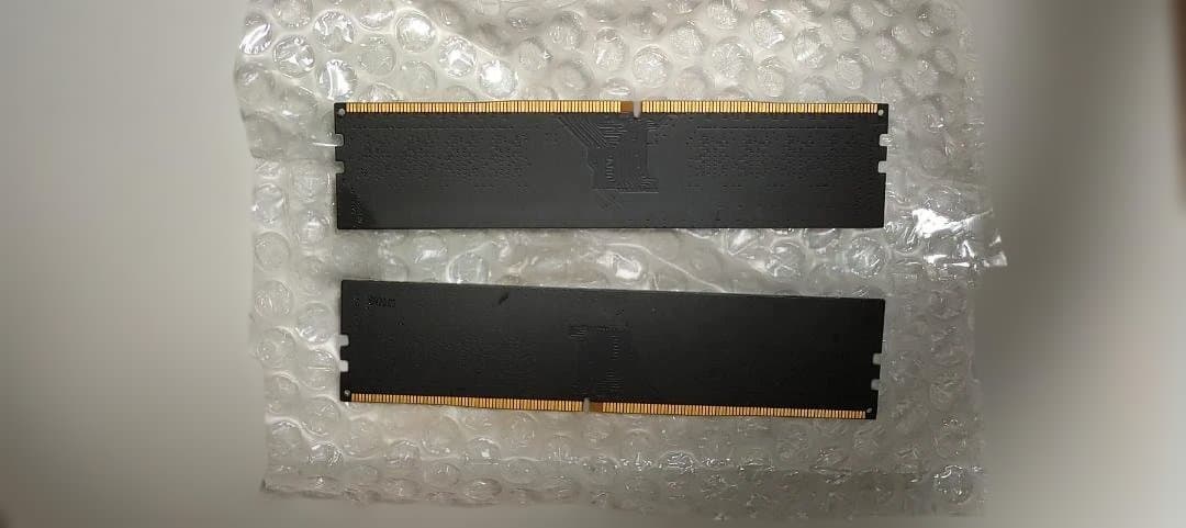 DDR4 16GB 2枚 計32GB 　2666 SKhynix製チップ