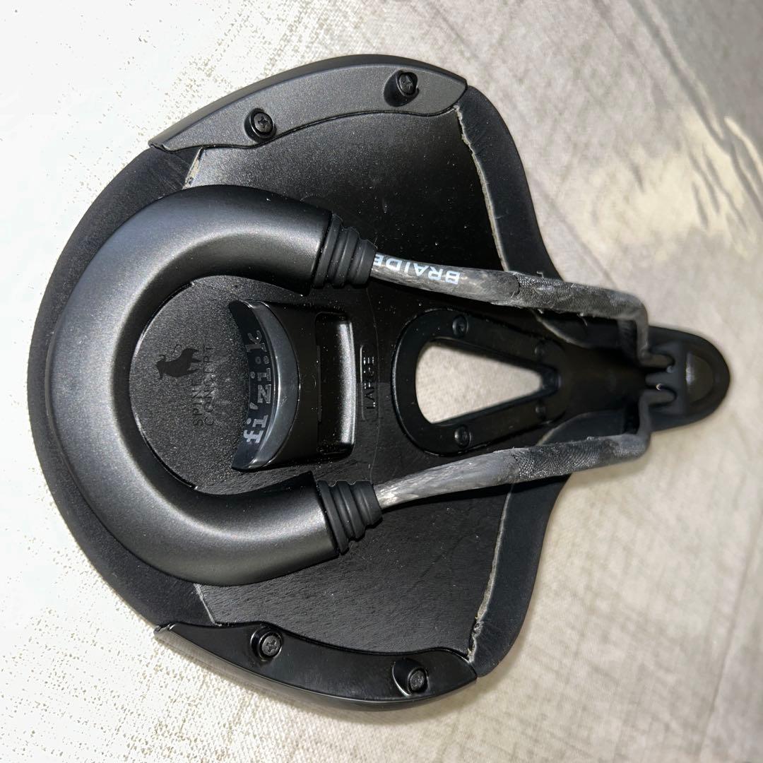 超美品　Fizik ALIANTE R1 OPEN サドル カーボンレール