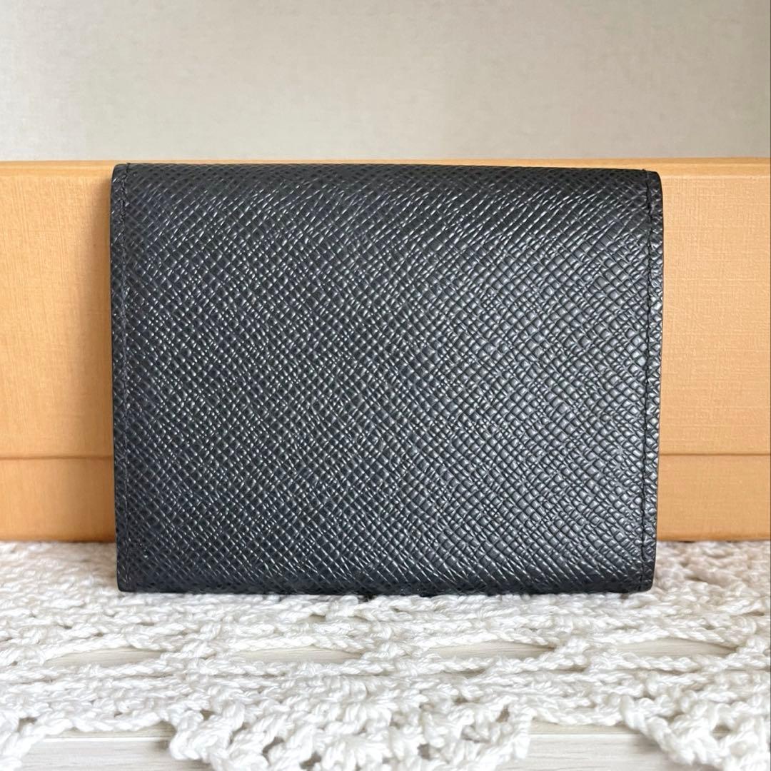 ルイヴィトン　タイガ　アンヴェロップ　カルトドゥヴィジット　ブラック