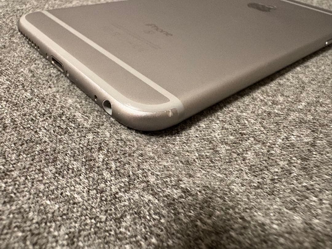 iphone 6s plus 64gb シルバー 美品
