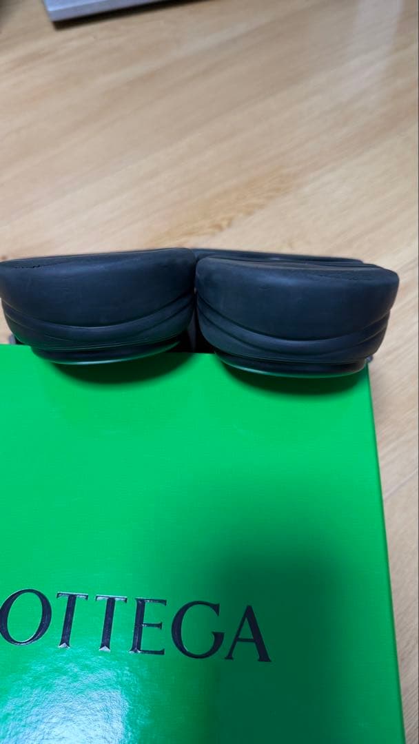 ボッテガヴェネタ サンダル