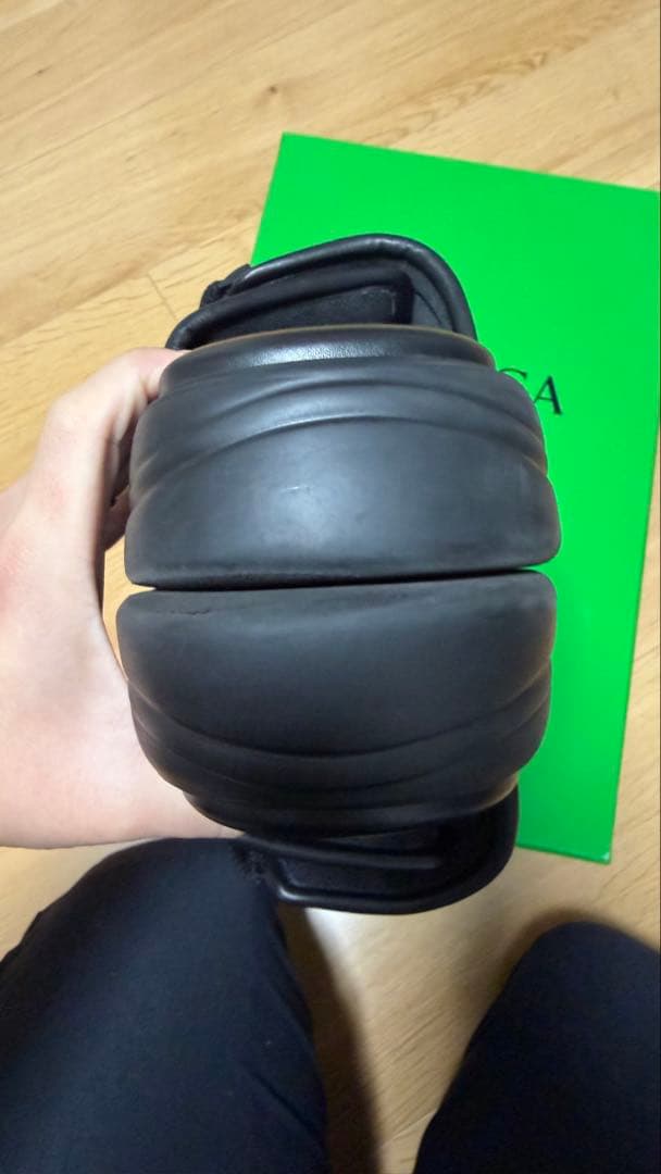 ボッテガヴェネタ サンダル