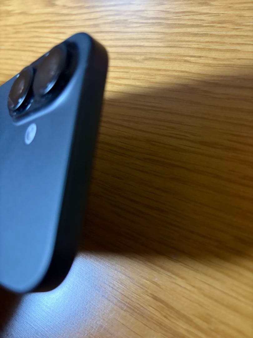 バッテリー100% iPhone16 125GB ブラック