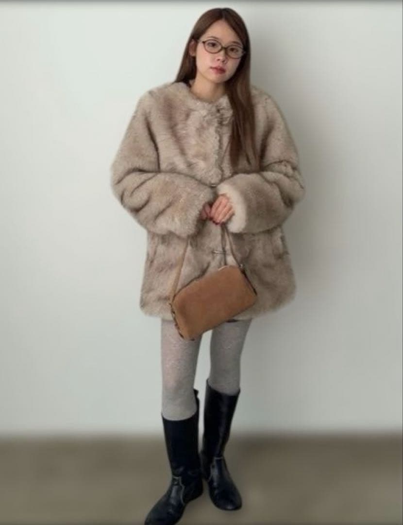 【新品未使用】GIUNON カラーレススムースファーコート