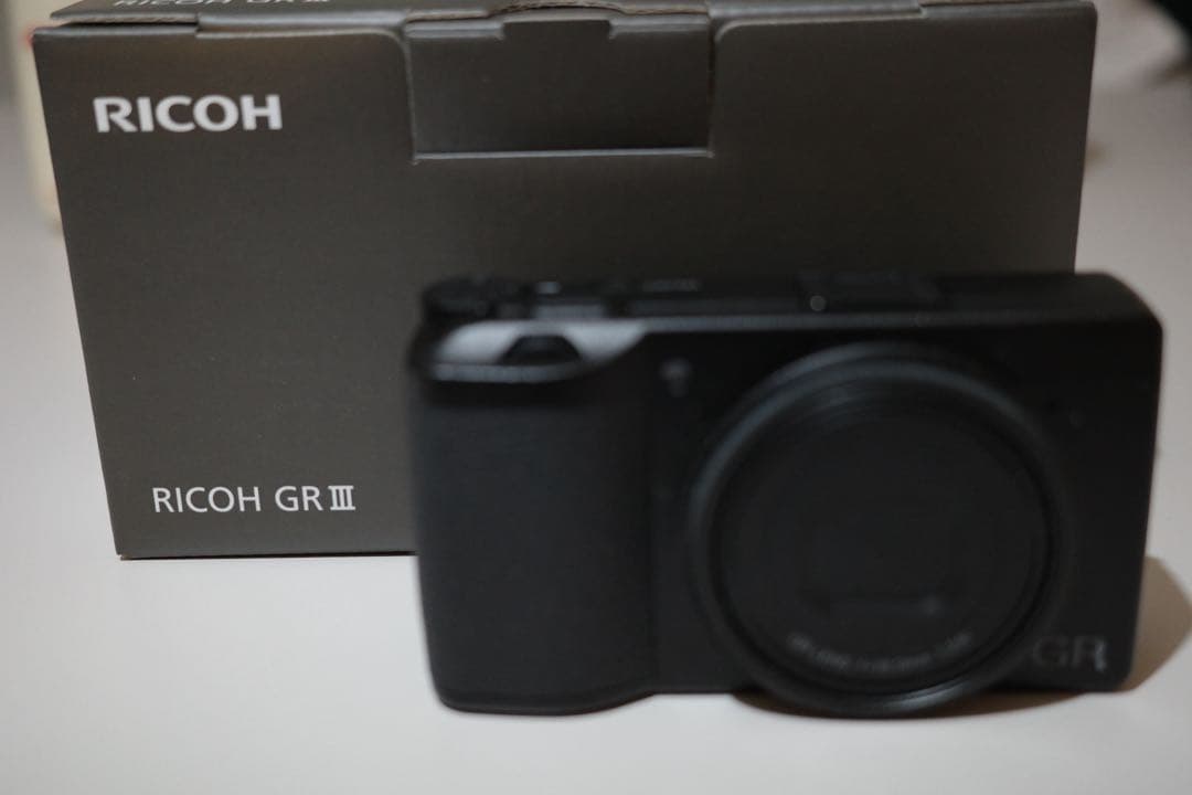 【かばお博士】RICOH GRⅢ 総ショット数2098 【美品】