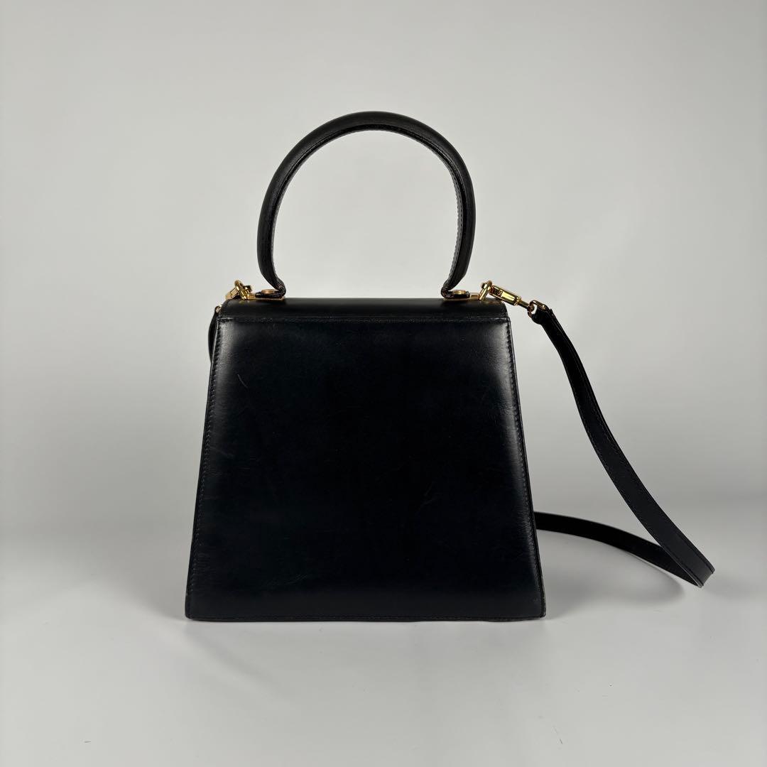 Salvatore Ferragamo ガンチーニ 2wayハンドバッグ 紺