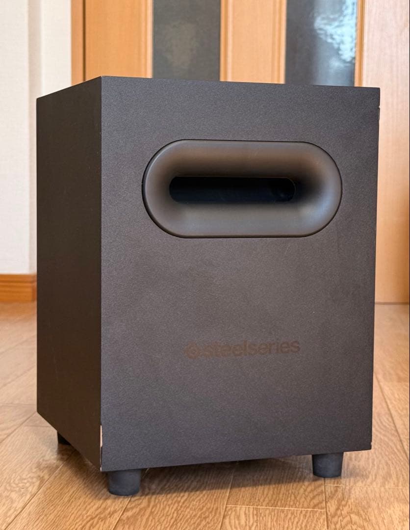 Steelseries ゲーミングスピーカー Arena 9!