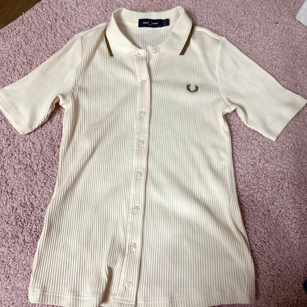 フレッドペリー リブ編みポロニット半袖 クリーム色