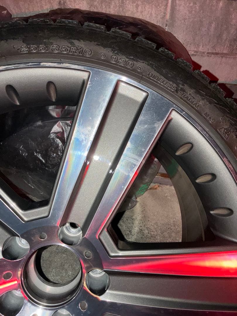 スタッドレスタイヤ付きホイール　19インチ　4本セットPCD112