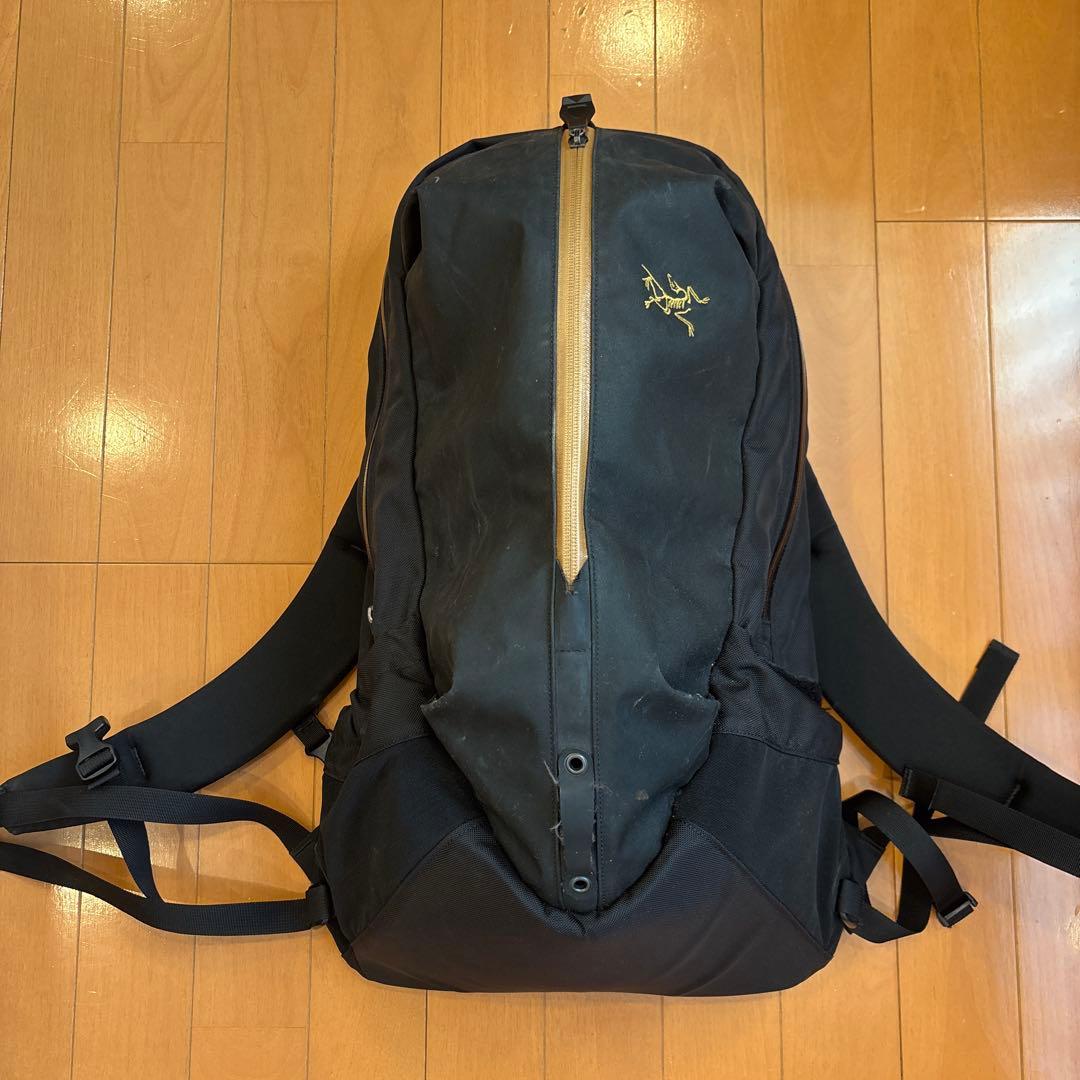【服好きのフリマ】アークテリクスArc'teryx アロー22