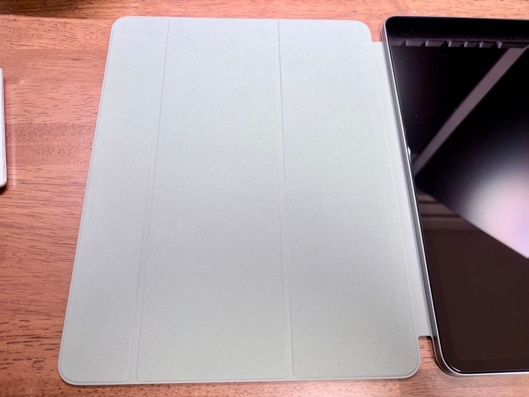 【ほぼ新品！】iPad Air 13インチ M2 Wi-Fi 128GB