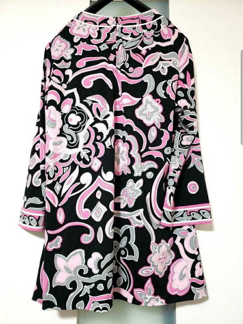 ☆極美品☆　レオナール　カンカン チュニック　ゆったり４０