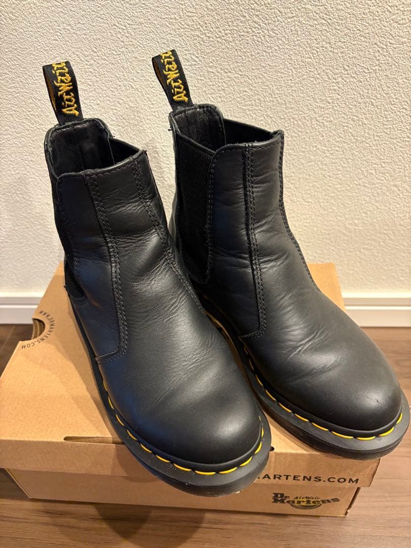 【美品】Dr. Martens ブラック サイドゴア