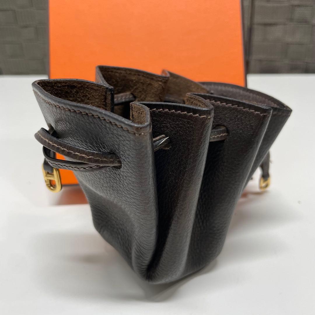 C*2様 HERMES ヴェスパポーチ　ダークブラウン レザーチャーム