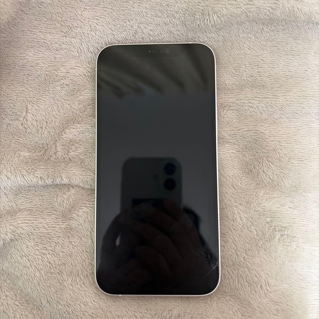 Apple iPhone12 128GB ホワイト　SIMロック解除済み