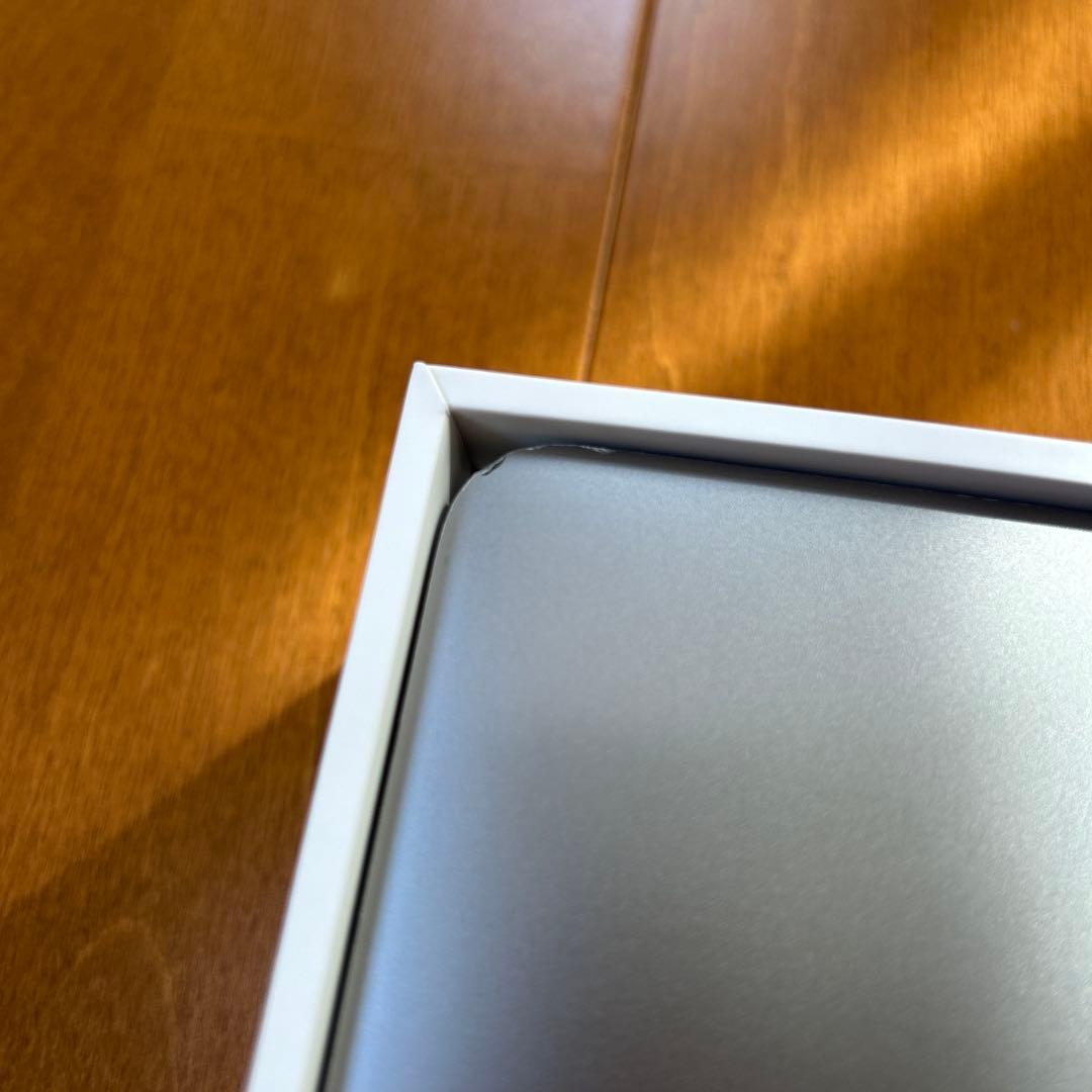 MacBook Air 13インチ 2020モデル Intel 8/256GB