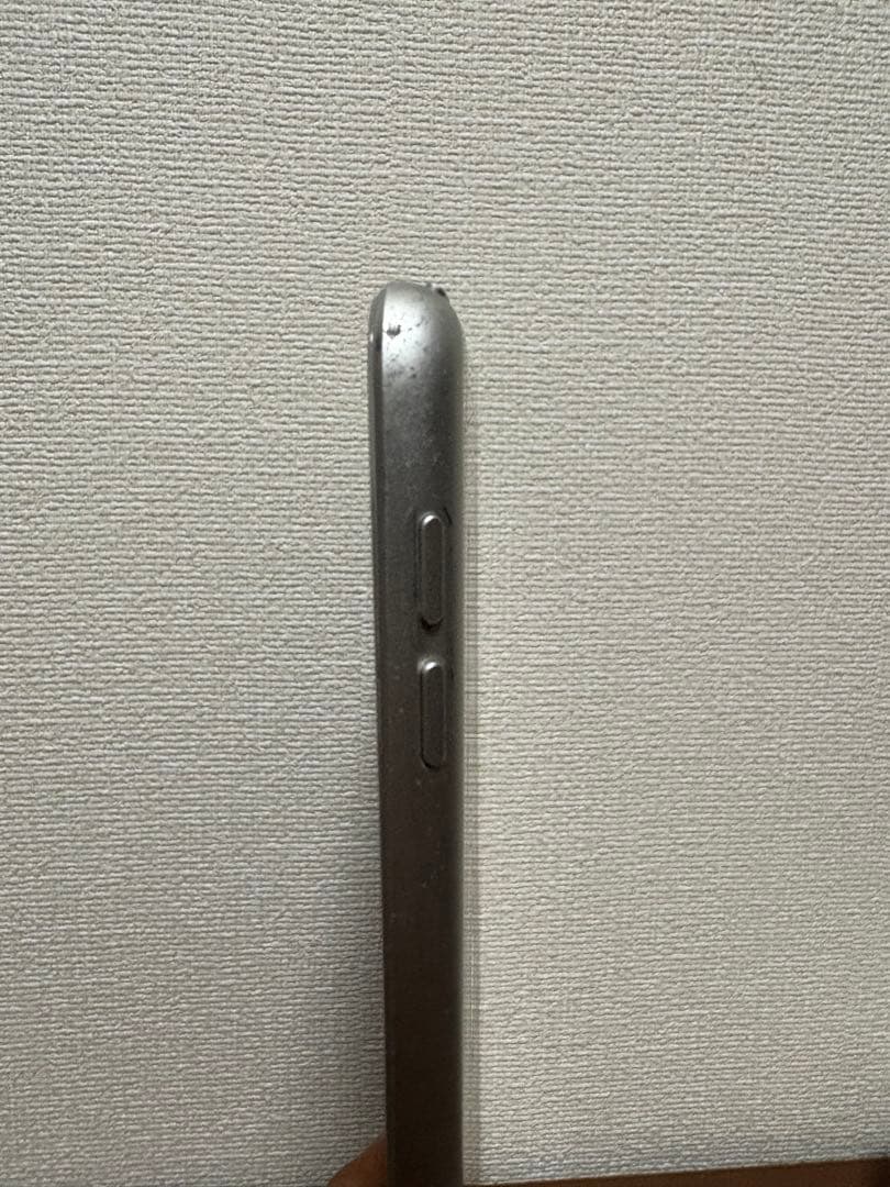 iPad 第8世代 32GB SIMフリー　箱無し