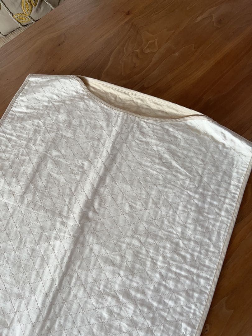 ホルミシスWシート　遠赤外線　温熱器ヒートテックプロ