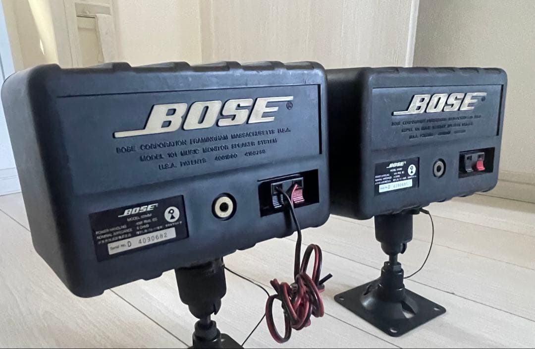 BOSE ポーズ スピーカー 天吊り金具付き 101MM