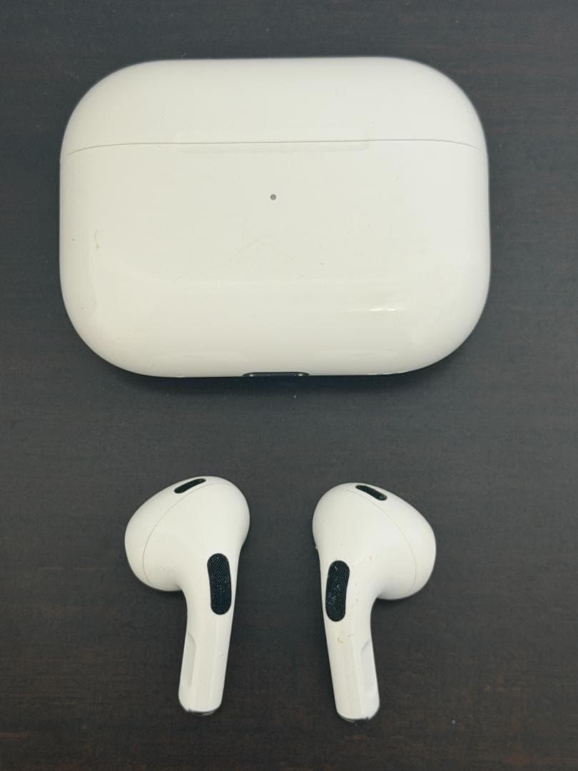 AirPods Pro 第2世代 USB-Cモデル 2024年購入 動作良好