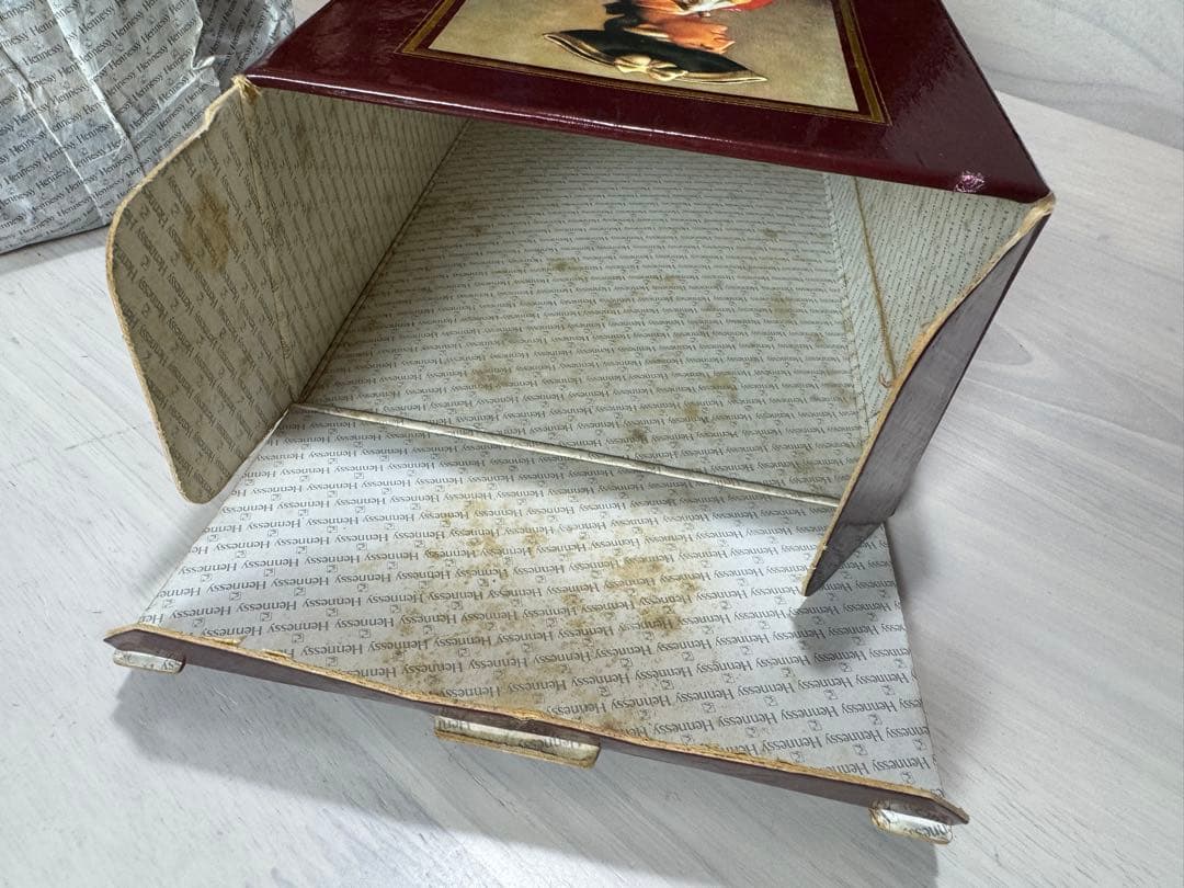 Hennessy X.O. コニャック 700ml