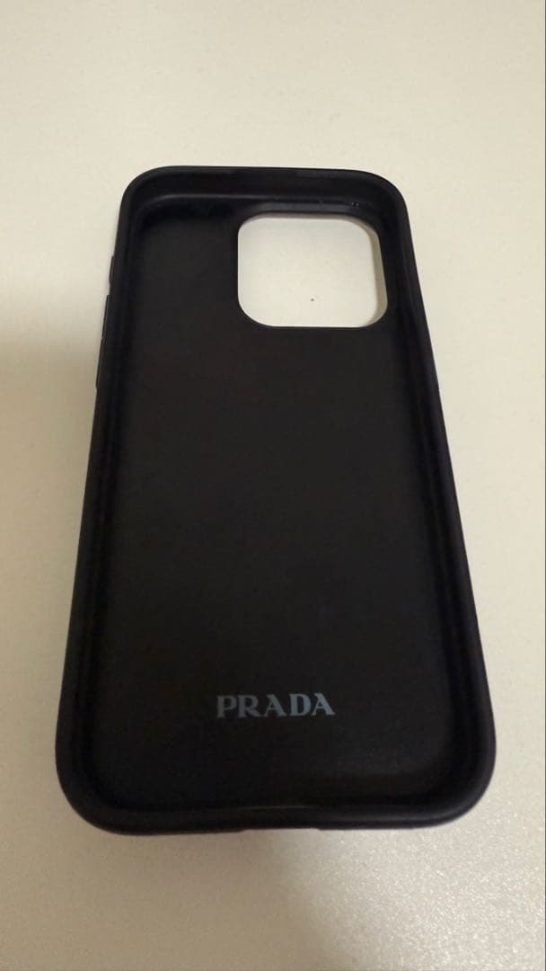 PRADA ピンクレザー iPhoneケース
