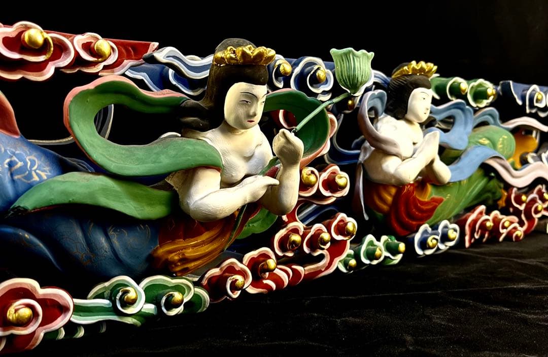 特価【欄間　天女】80ｃｍ　透かし彫り　美術的装飾　カラー　天からの守護